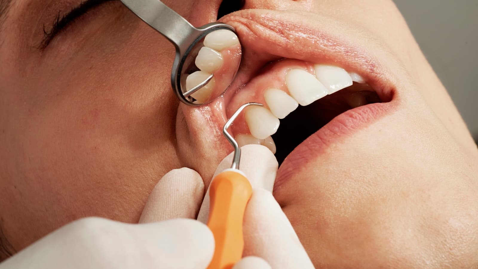 AI Voice Receptionist for UK Dental Practices (2026 Guide)
